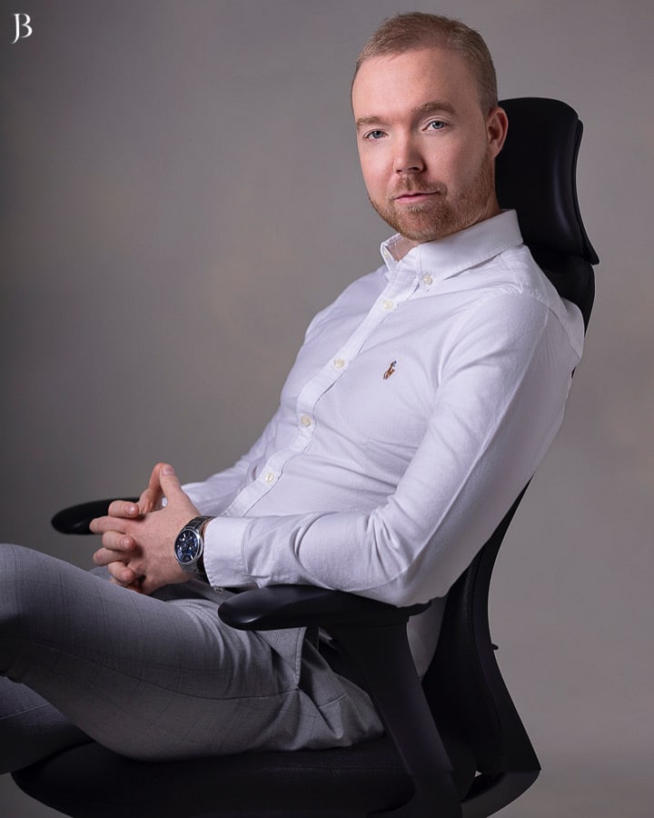 C804E1BD-FD07-4F60-859C-3715CD4E8B6A